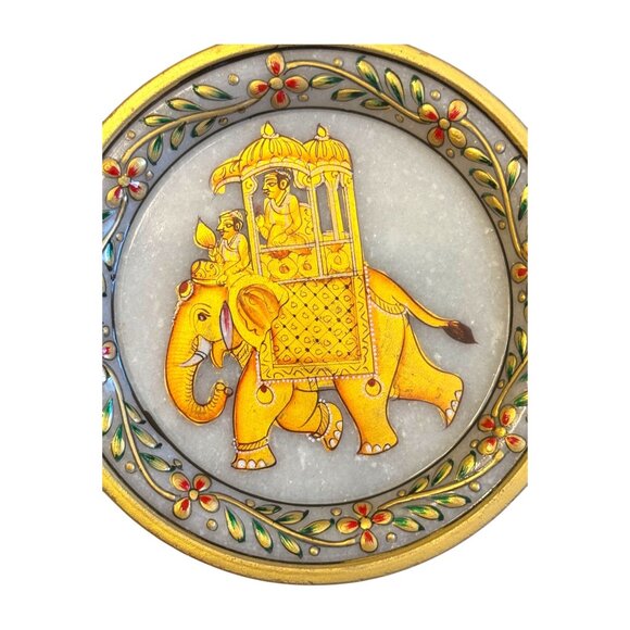 Vintage Marble Decorative Plate With Elephant Design & Intricate Gold Trim - Picture 2 of 6